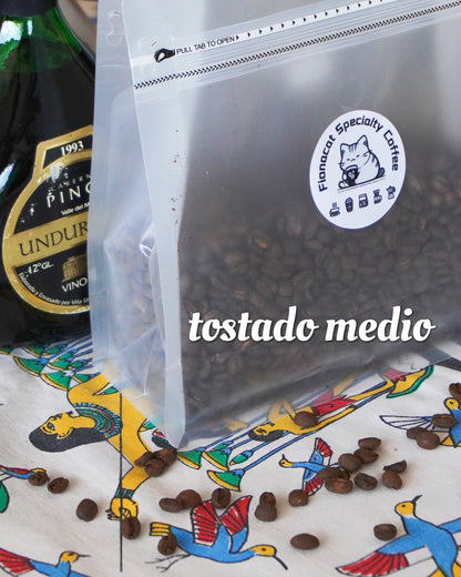 Café de Especialidad Fermentado en Barriles de Ron durante 72 Horas - Variedad Typica de Loja, Ecuador