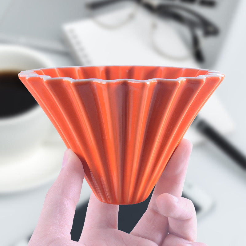 Taza con filtro de café de origami