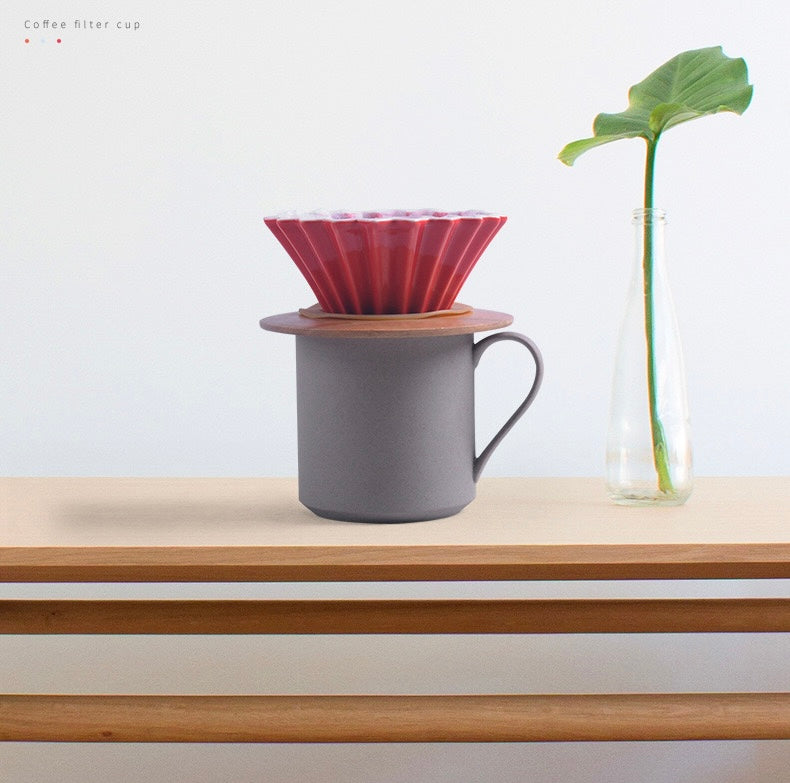 Taza con filtro de café de origami