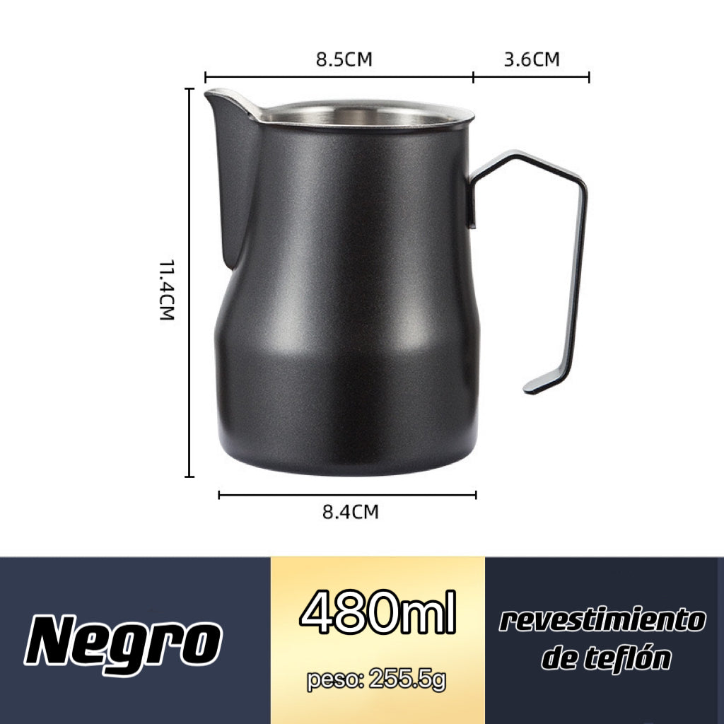 Jarra para Latte Art de Pico de Garza y Cuerpo Ancho